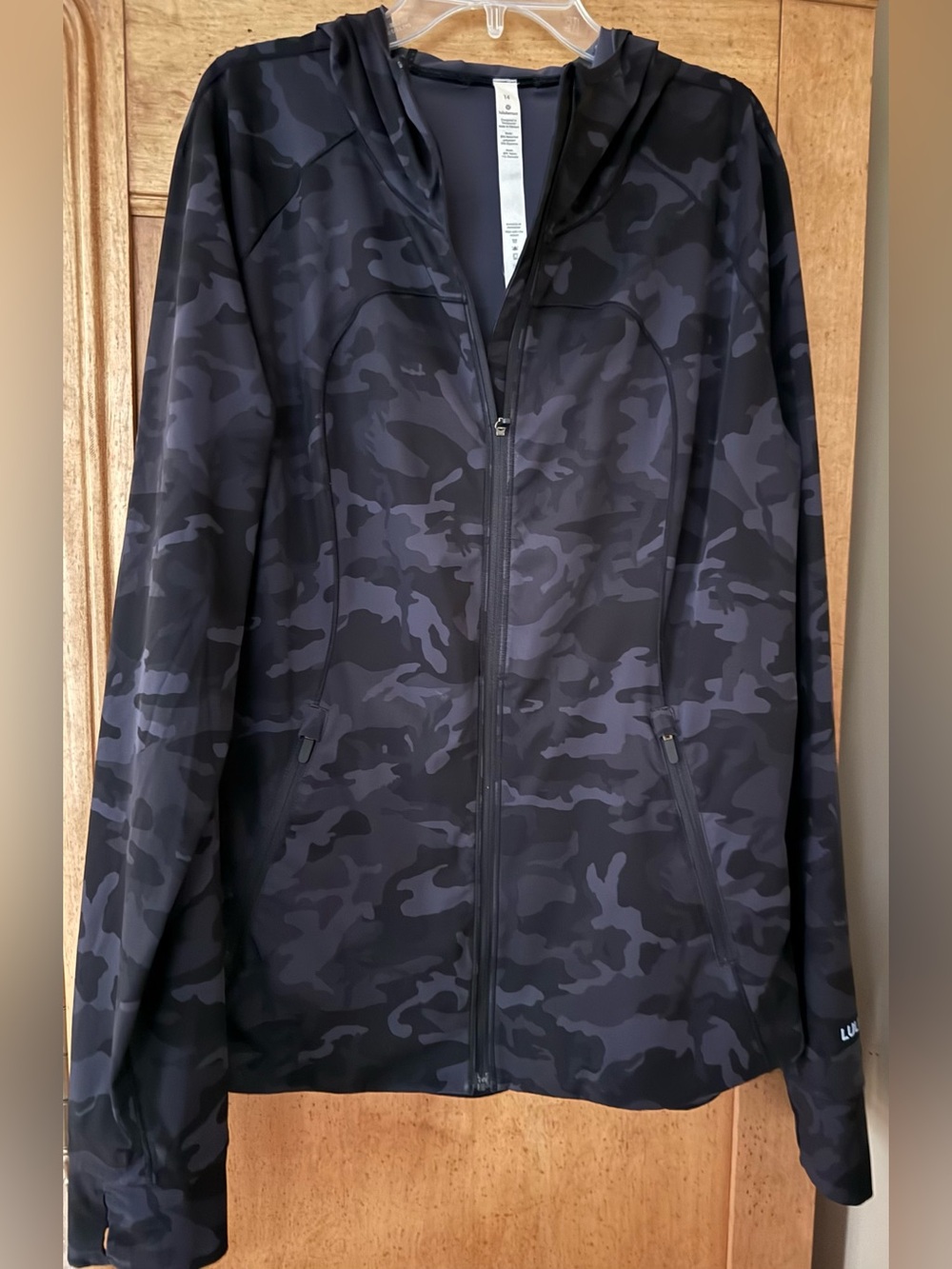 lululemon athletica Black Camo Hooded Zip Shell Jacket - Ladies 14